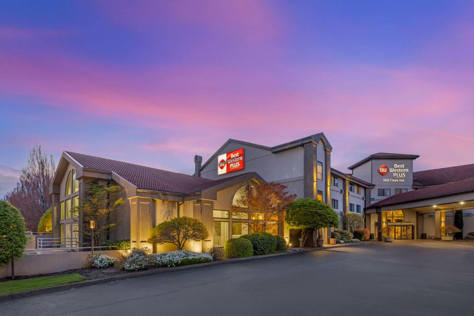 Best Western Plus Mill Creek Inn Сейлем Екстер'єр фото