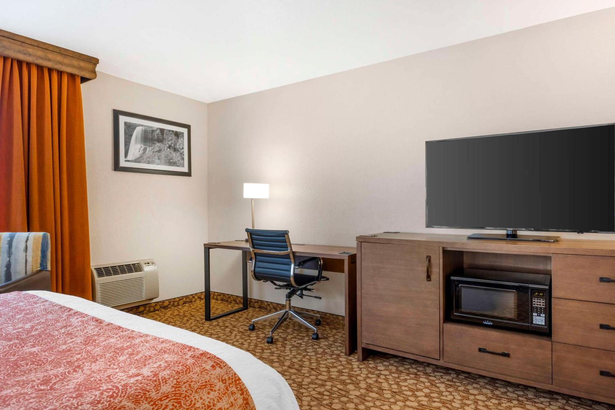 Best Western Plus Mill Creek Inn Сейлем Екстер'єр фото
