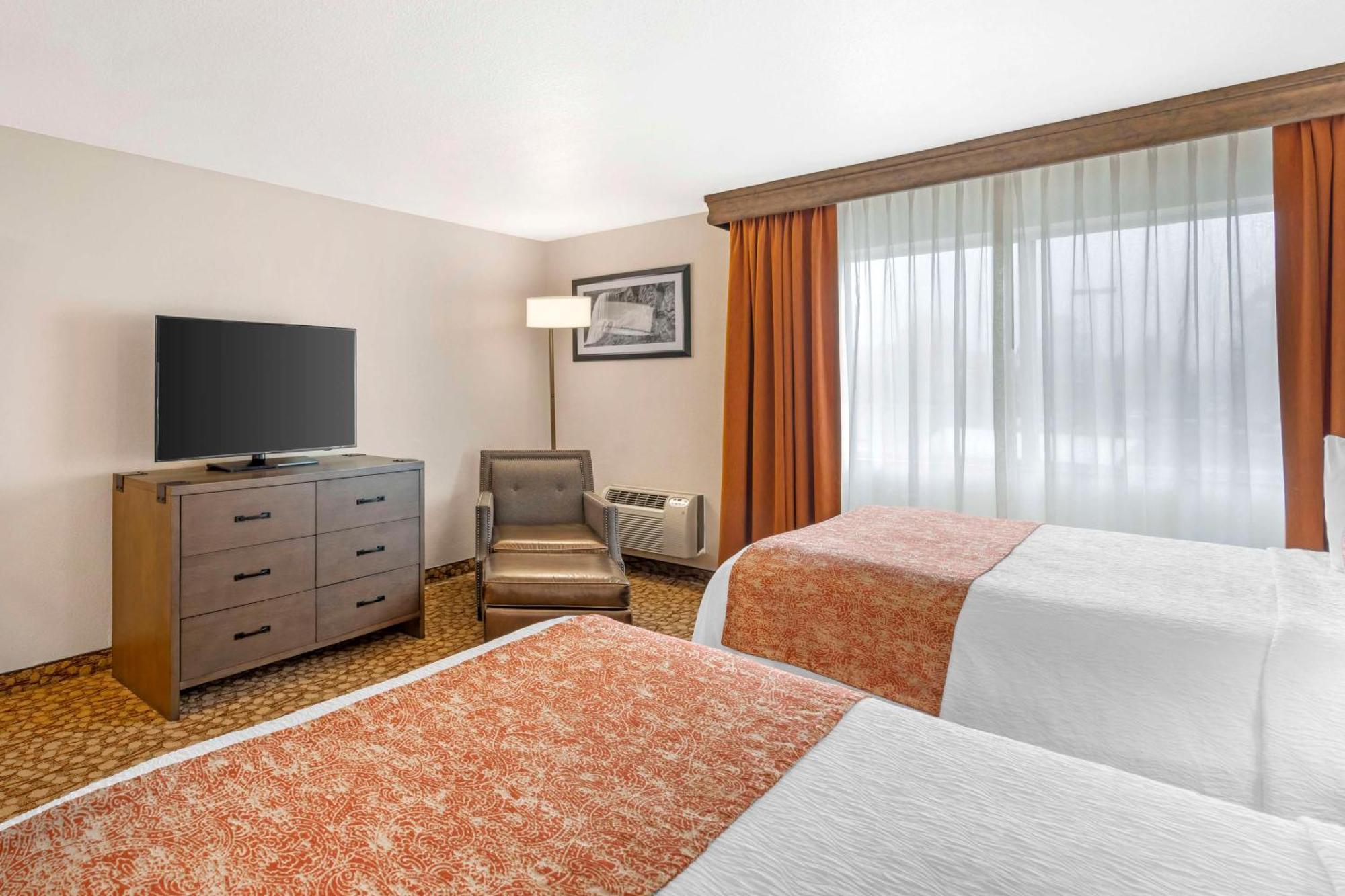 Best Western Plus Mill Creek Inn Сейлем Екстер'єр фото