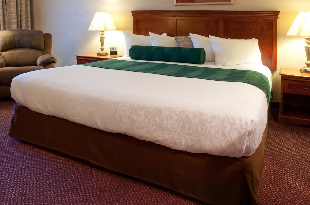 Best Western Plus Mill Creek Inn Сейлем Номер фото