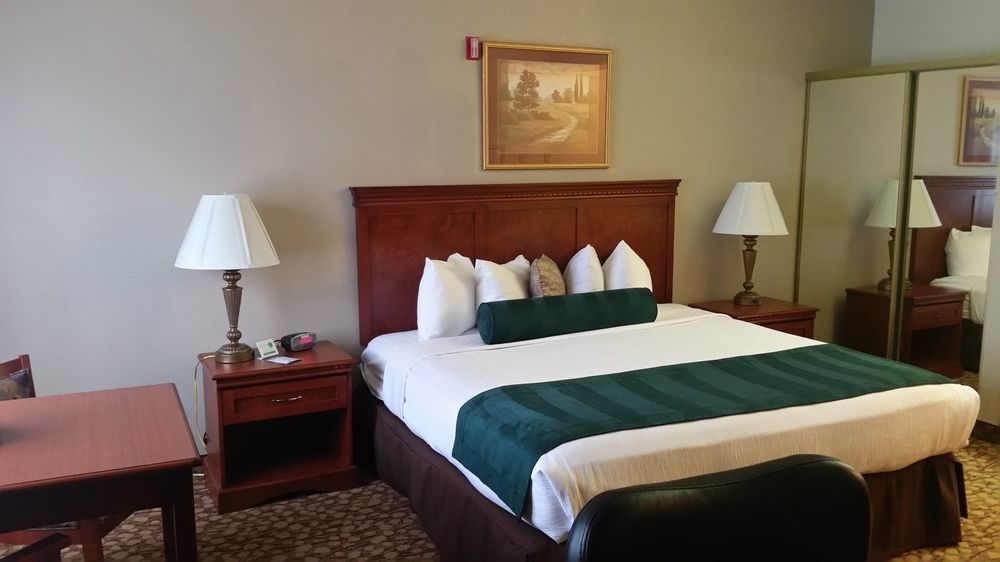 Best Western Plus Mill Creek Inn Сейлем Екстер'єр фото