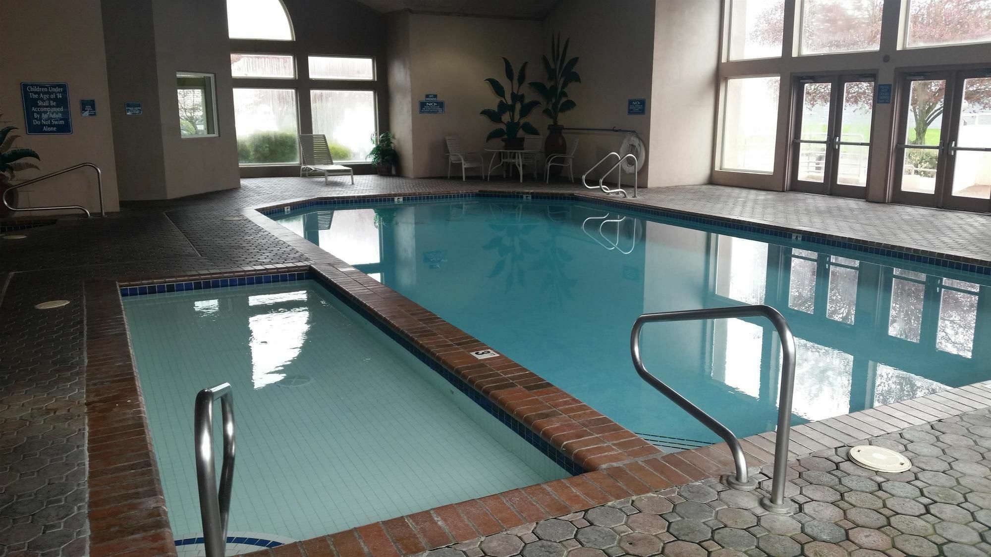 Best Western Plus Mill Creek Inn Сейлем Екстер'єр фото